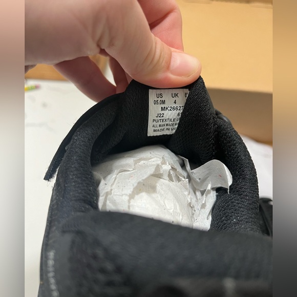 Merrell Kids Moab Speed Low A/C Sneaker Black, Size 5 , New - Picture 2 of 4